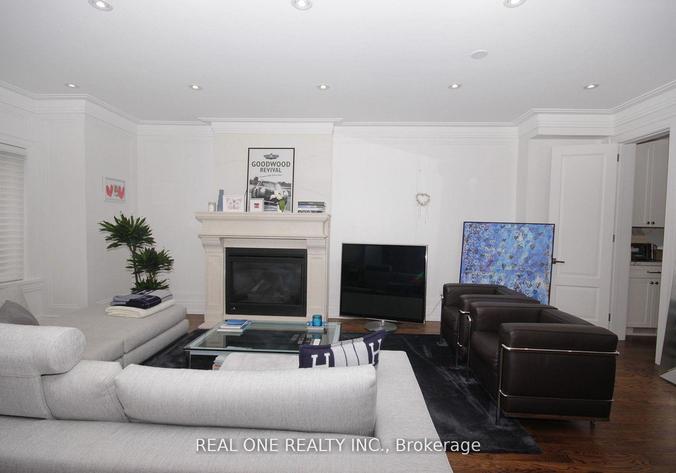 36-binscarth-road-toronto-ontario-c13222450