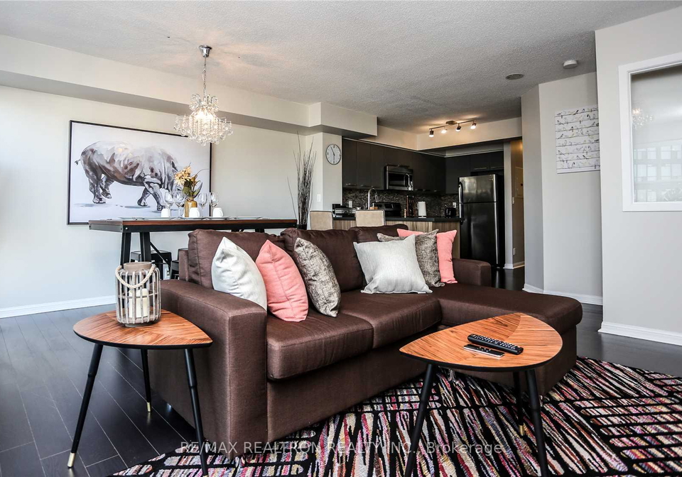 11-st-joseph-street-toronto-ontario-c13222552