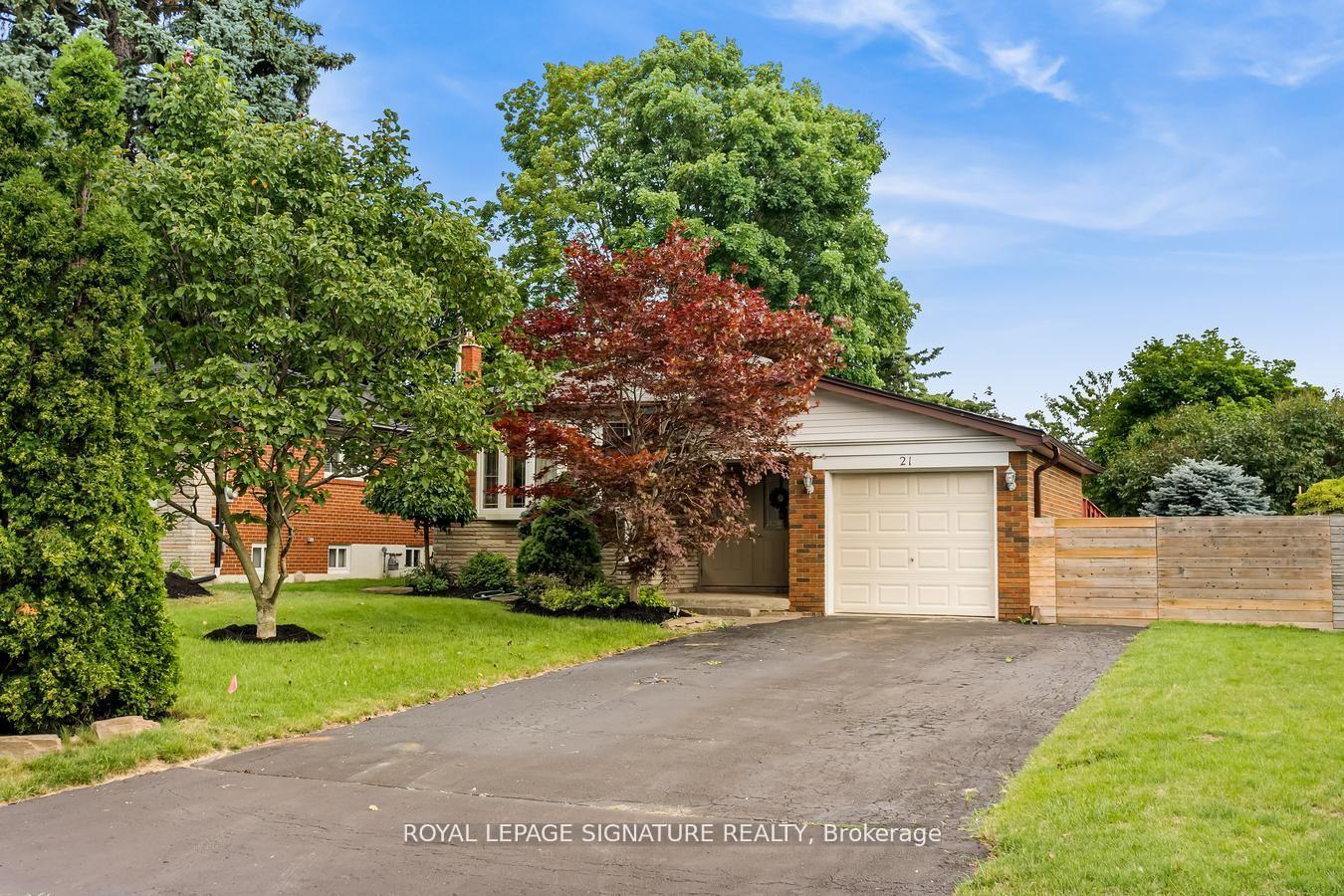 21-broadlands-boulevard-north-york-ontario-c13222874