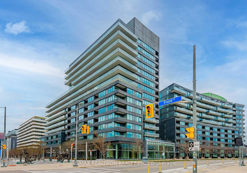 120-bayview-avenue-toronto-ontario-c13222904