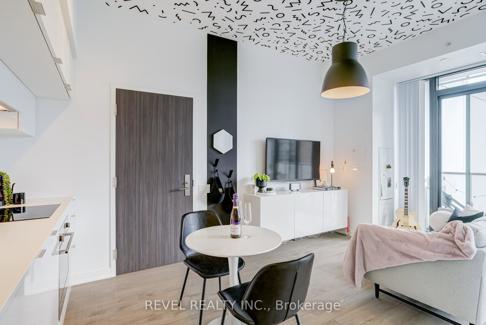 185-roehampton-avenue-toronto-ontario-c13222952