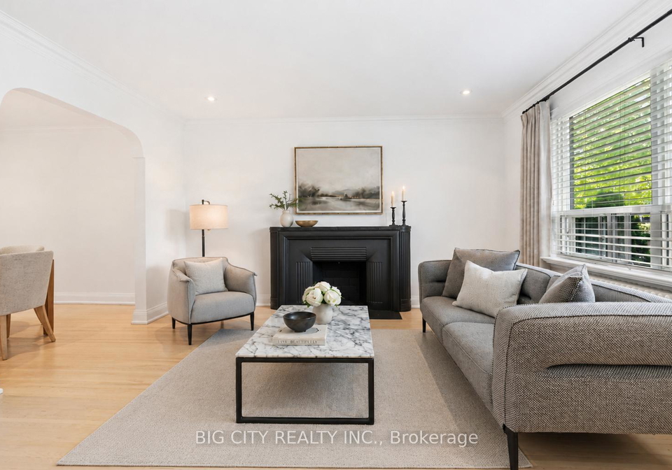 104-donlea-drive-east-york-ontario-c13223082