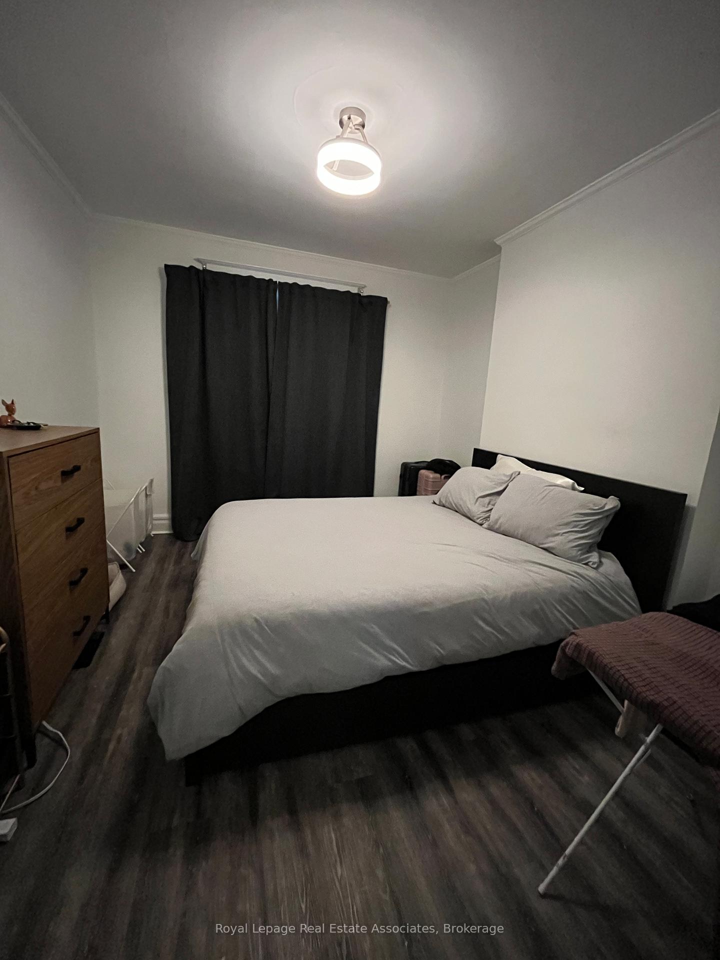 415-lansdowne-avenue-toronto-ontario-c13223112