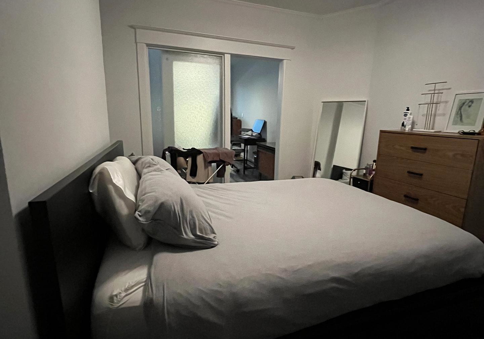 415-lansdowne-avenue-toronto-ontario-c13223112