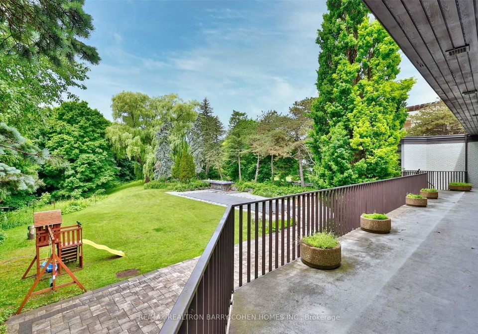 14-park-lane-circle-north-york-ontario-c13223118