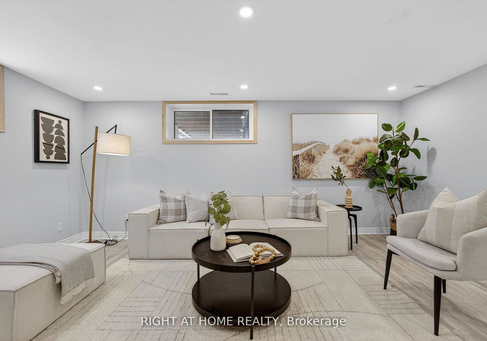 30-ptarmigan-crescent-north-york-ontario-c13223248