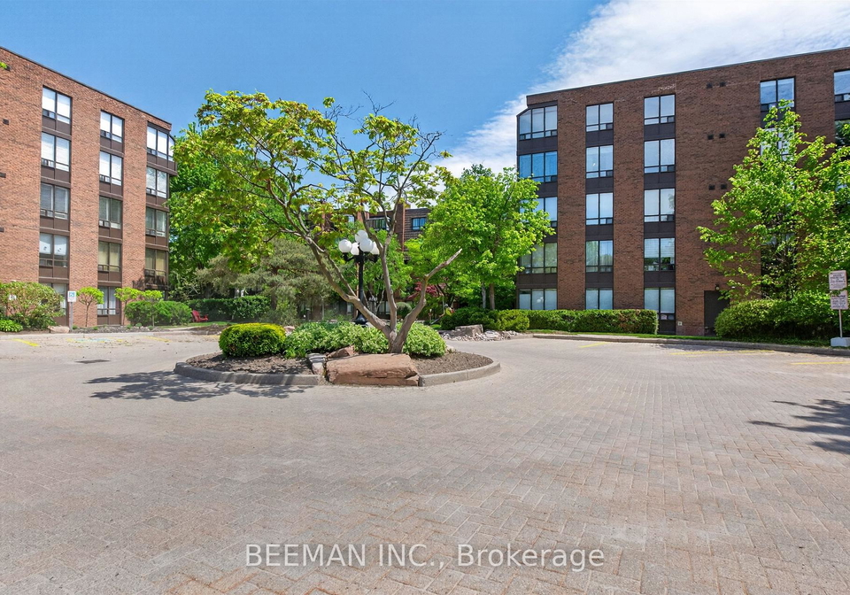 245-the-donway-w-north-york-ontario-c13223488