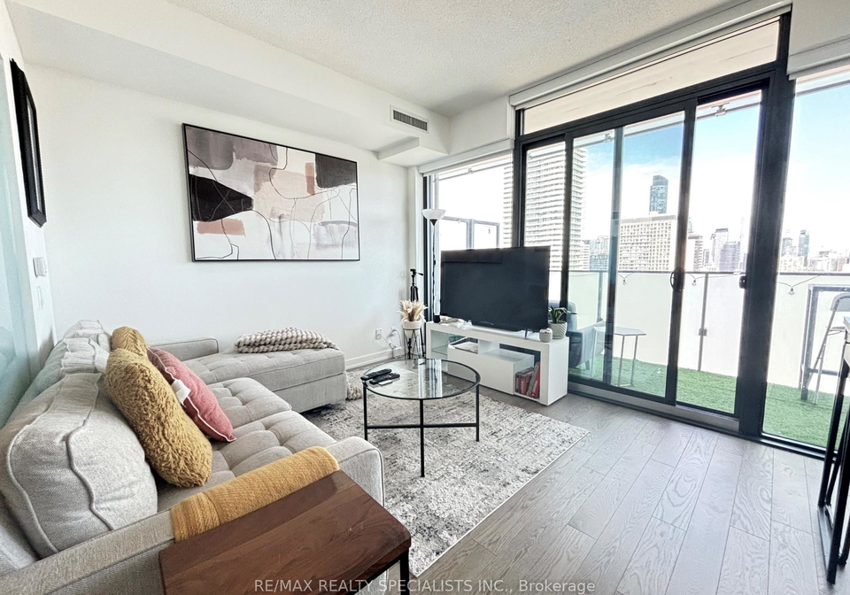 25-richmond-street-e-toronto-ontario-c13223538