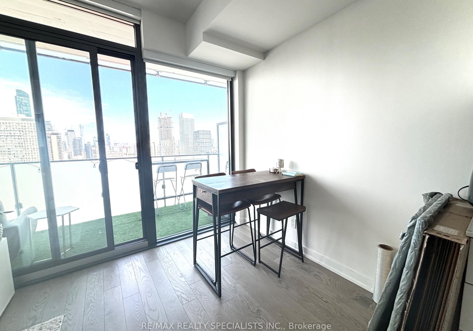 25-richmond-street-e-toronto-ontario-c13223538
