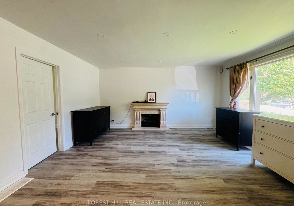 174-mckee-avenue-north-york-ontario-c13223606