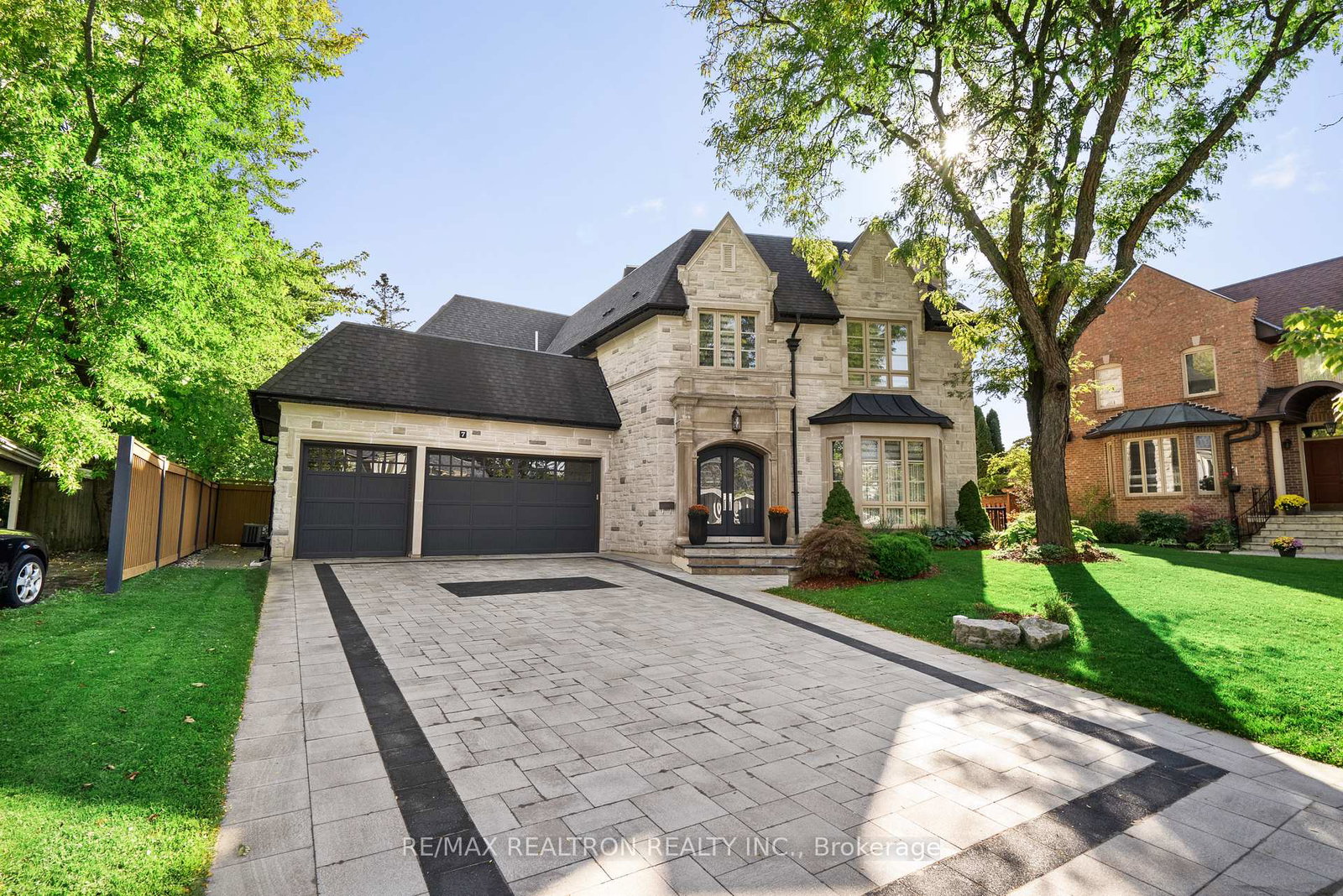 7-winchfield-place-north-york-ontario-c13223672