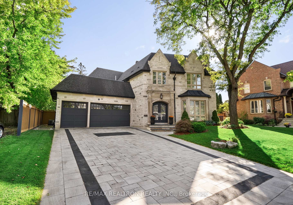 7-winchfield-place-north-york-ontario-c13223672