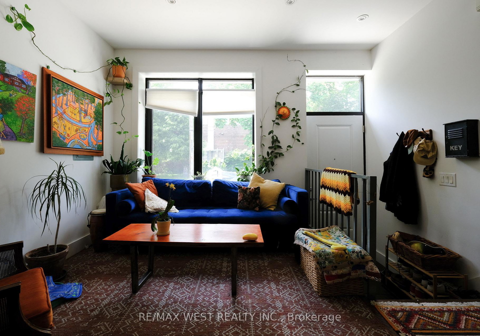 111-lippincott-street-toronto-ontario-c13223798