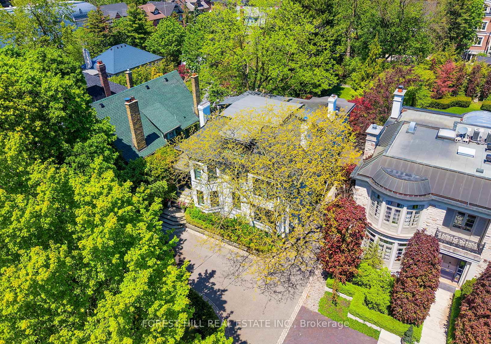 12-shorncliffe-avenue-toronto-ontario-c13223826