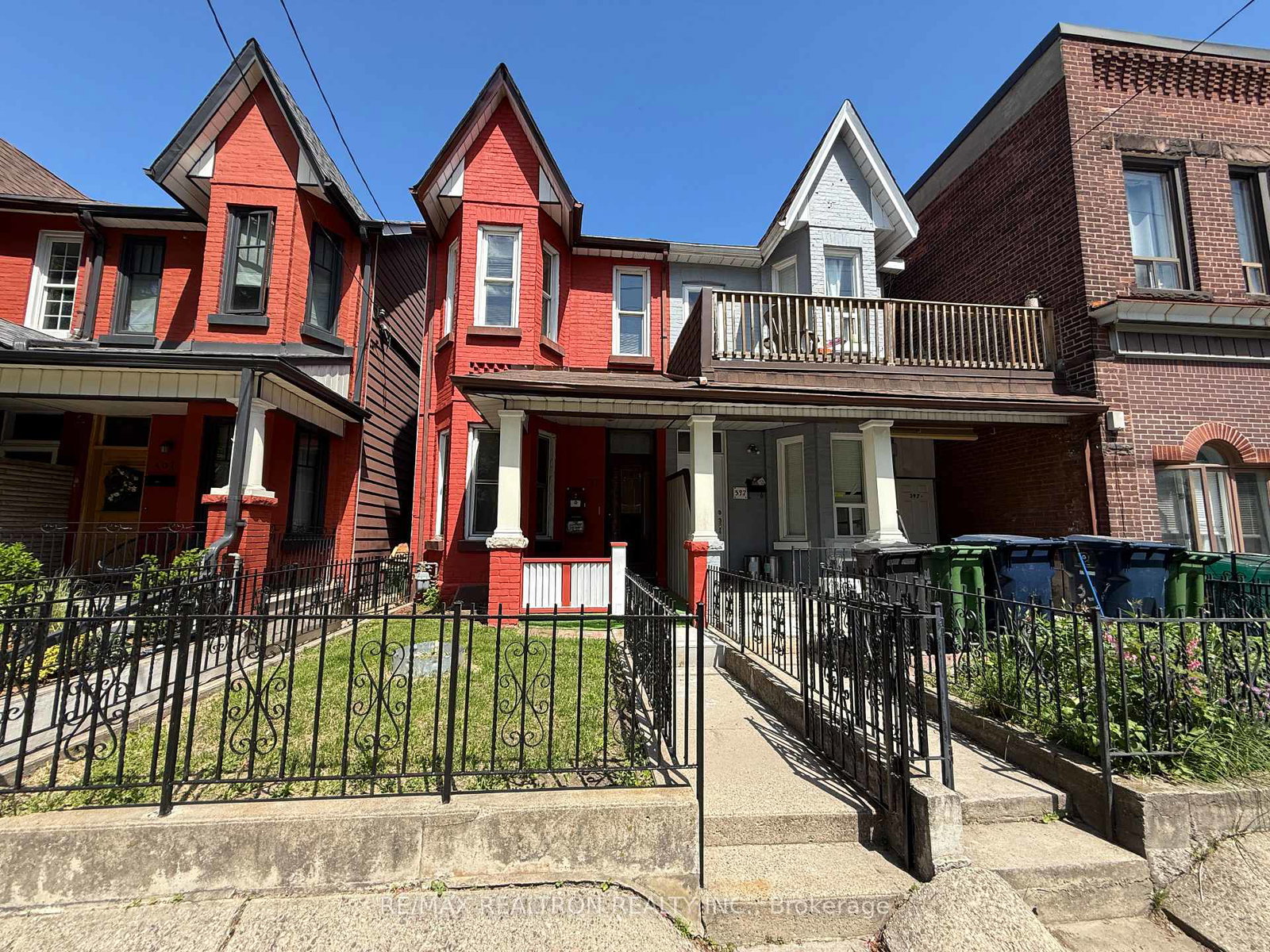 399-brock-avenue-toronto-ontario-c13223898