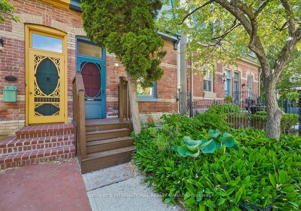 452-sumach-street-toronto-ontario-c13224256