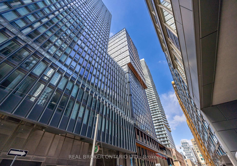 82-dalhousie-street-toronto-ontario-c13224388