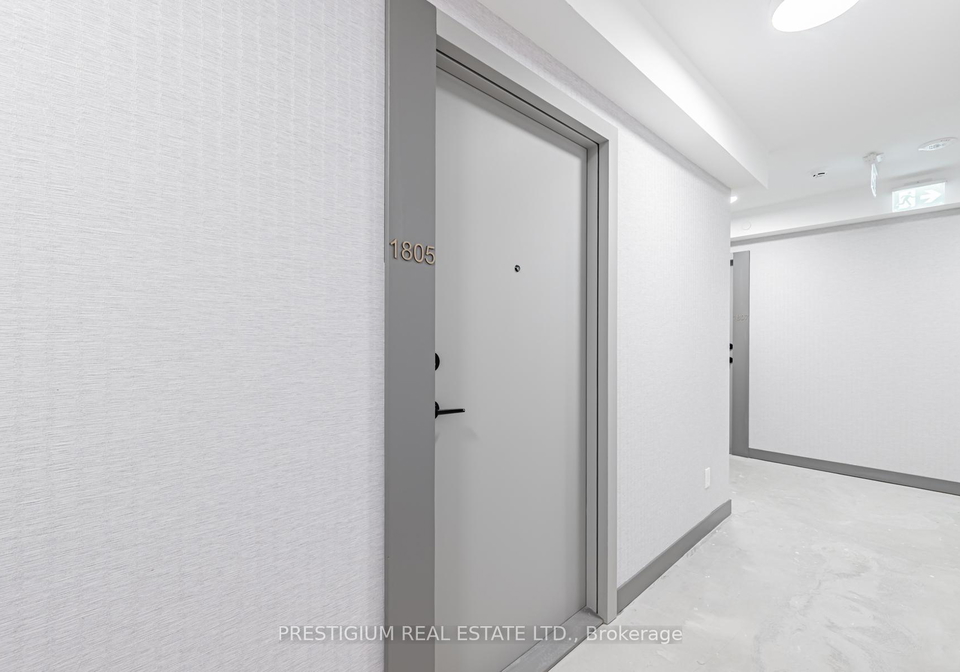 100-queen-street-e-toronto-ontario-c13224408
