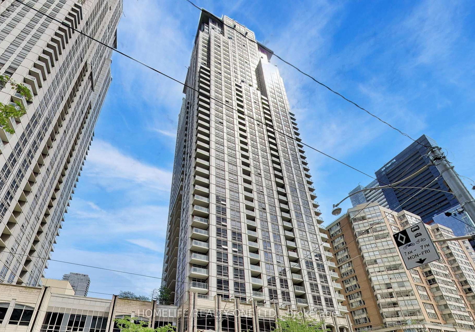 761-bay-street-toronto-ontario-c13224436