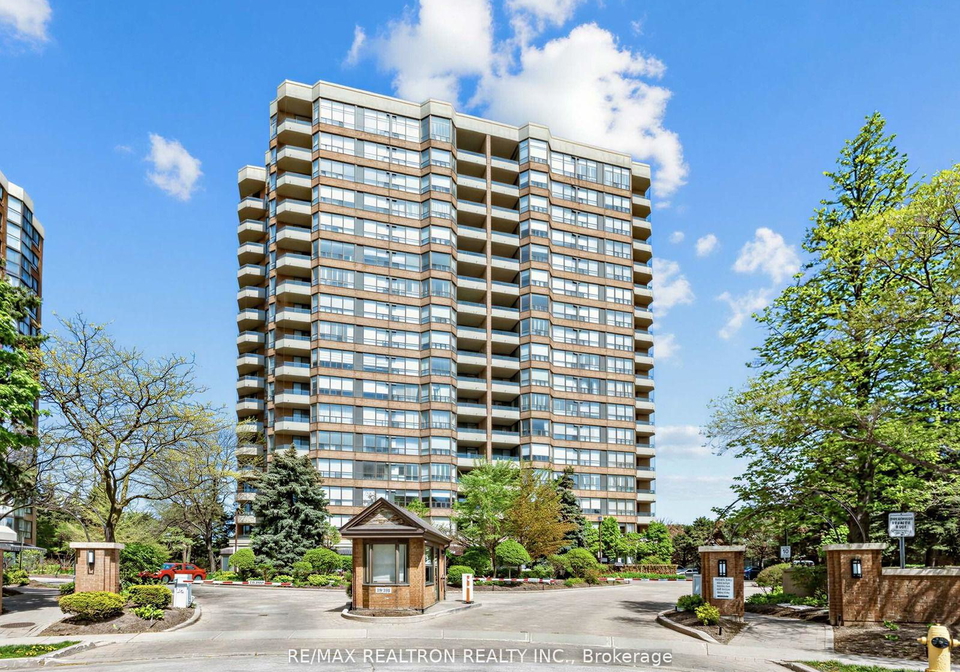 268-ridley-boulevard-toronto-ontario-c13224468