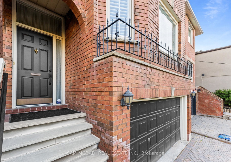 690-oriole-parkway-toronto-ontario-c13224630
