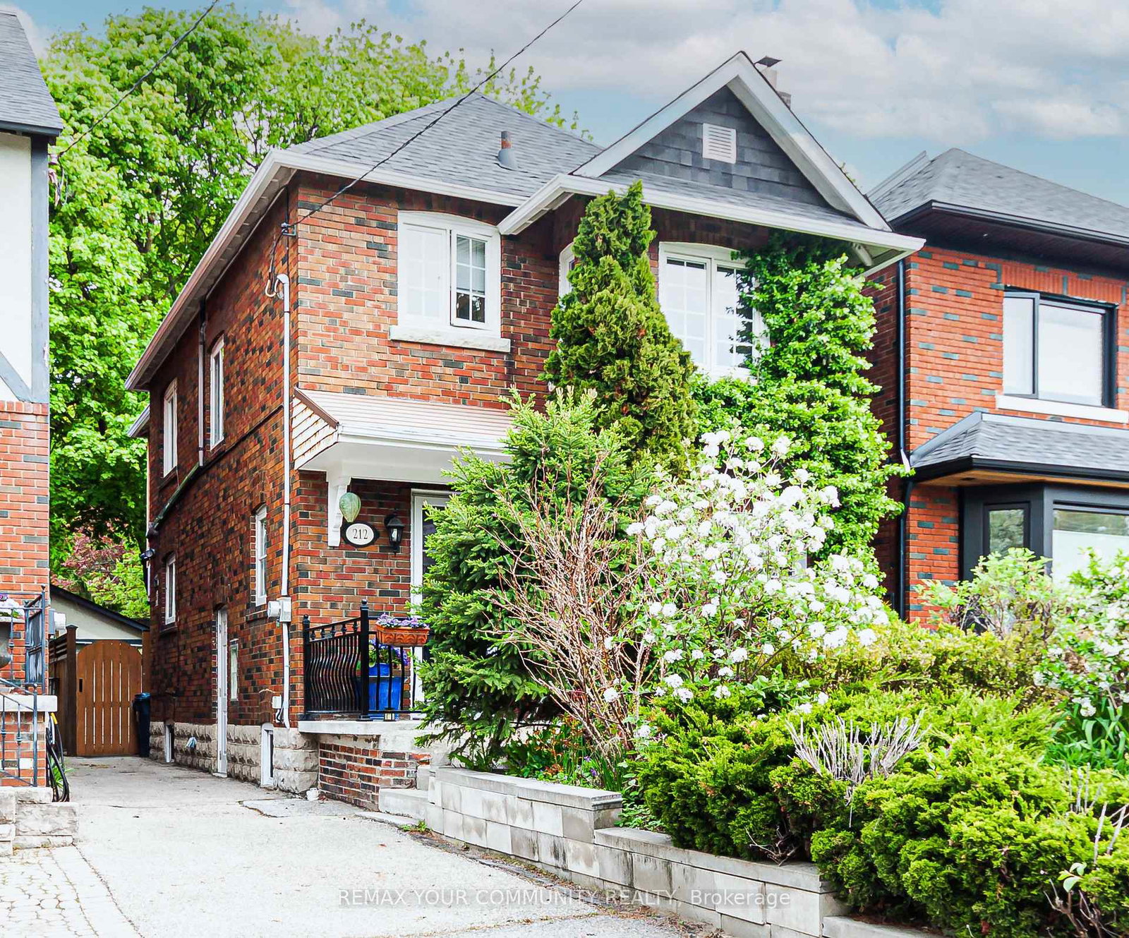 212-wanless-avenue-toronto-ontario-c13224740