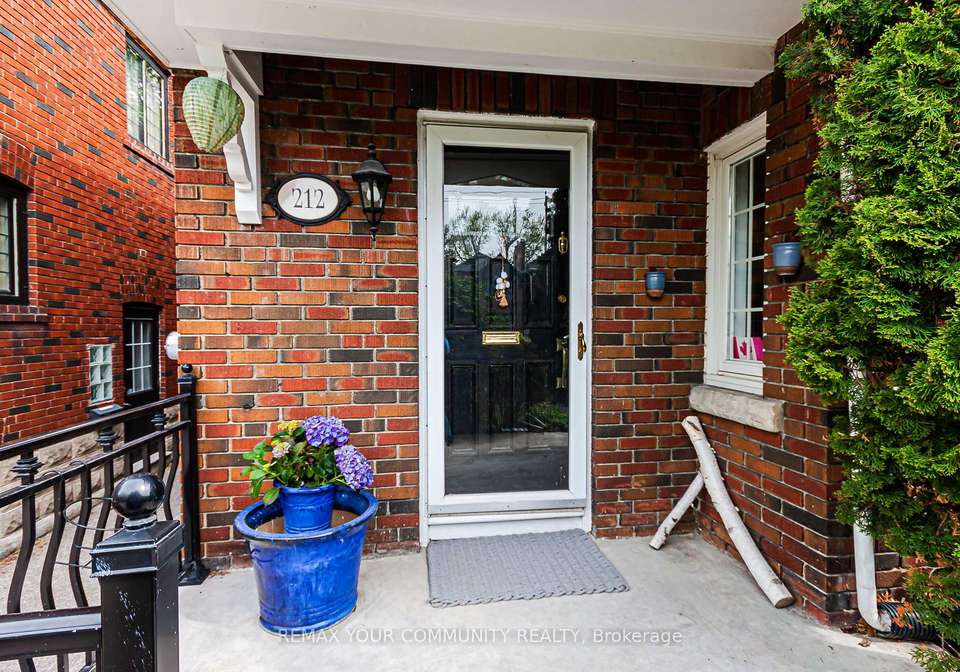 212-wanless-avenue-toronto-ontario-c13224740