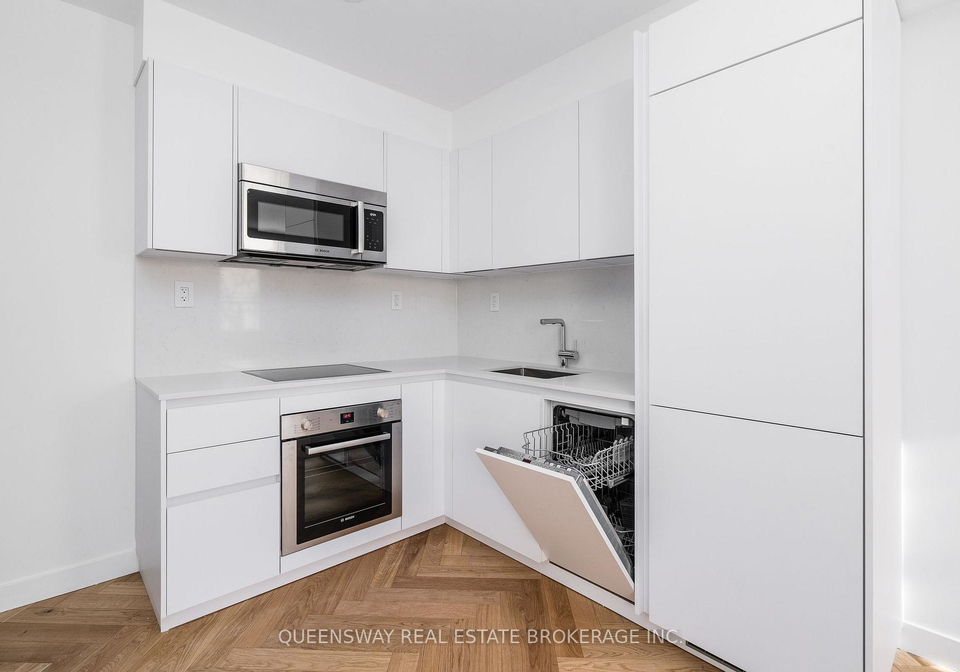 110-wellesley-street-e-toronto-ontario-c13225002