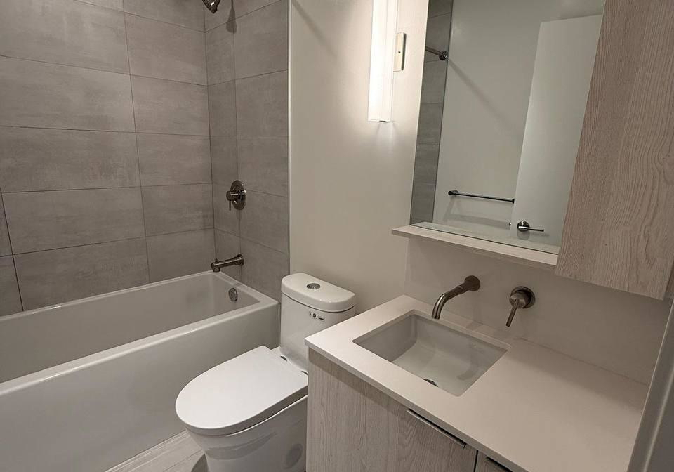 110-broadway-avenue-toronto-ontario-c13225106