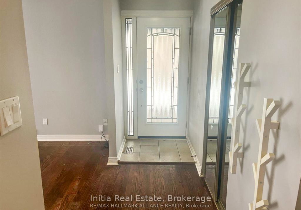 15-grove-park-crescent-north-york-ontario-c13225178