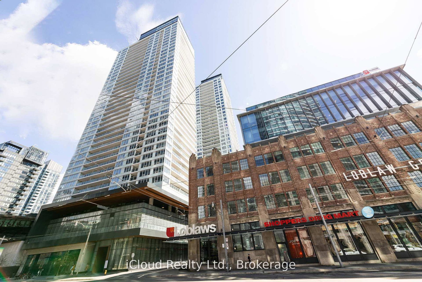 19-bathurst-street-toronto-ontario-c13225344