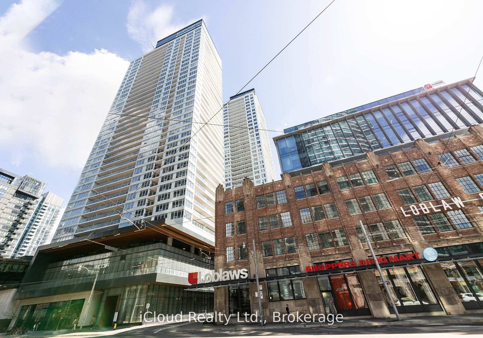 19-bathurst-street-toronto-ontario-c13225344