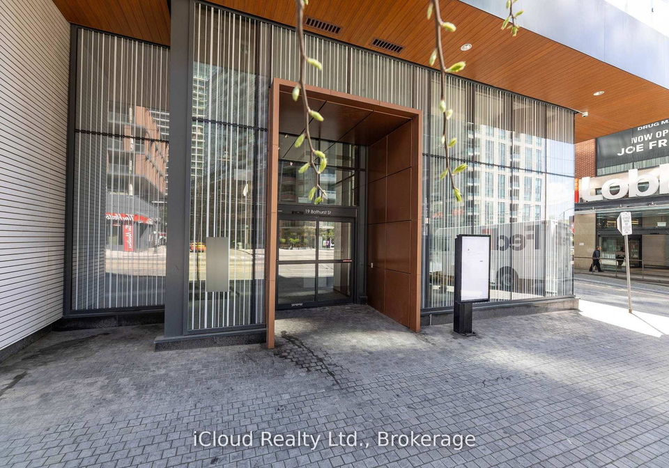 19-bathurst-street-toronto-ontario-c13225344