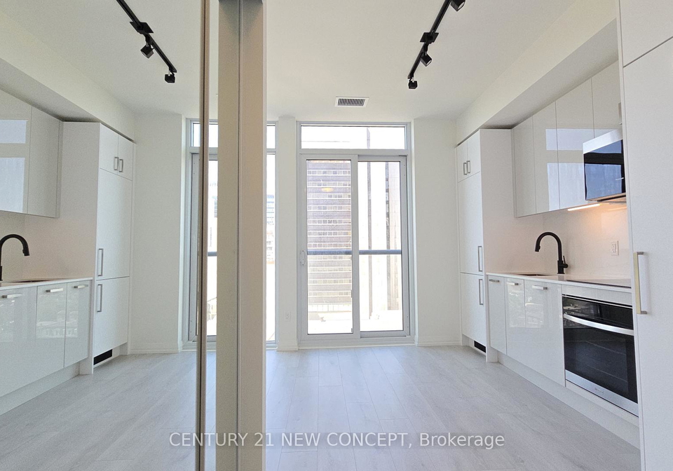 280-dundas-street-w-toronto-ontario-c13225376