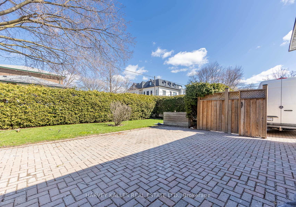 550-glencairn-avenue-toronto-ontario-c13225532