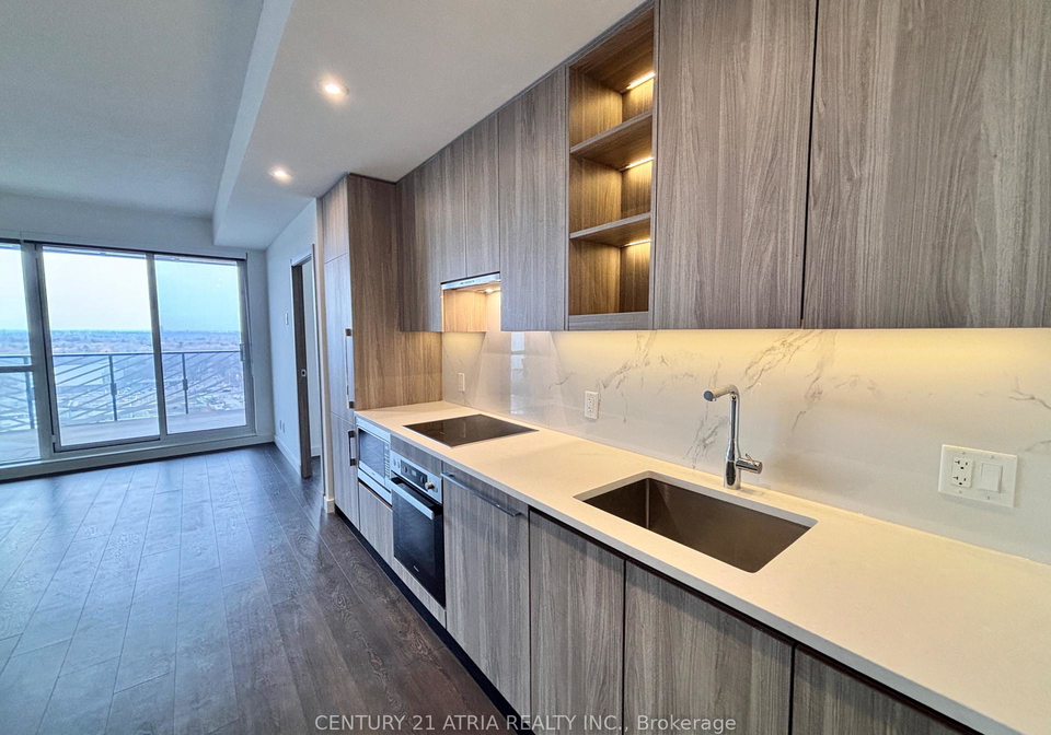 27-mcmahon-drive-north-york-ontario-c13225552