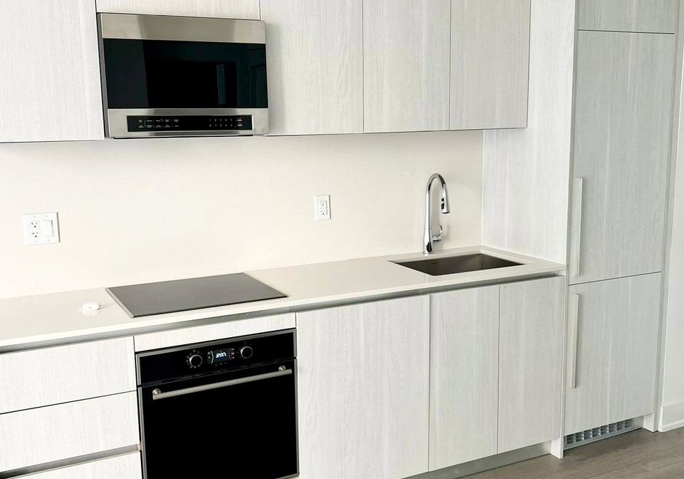 8-cumberland-street-toronto-ontario-c13225596