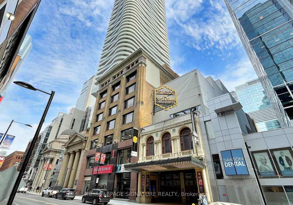 197-yonge-street-toronto-ontario-c13225712