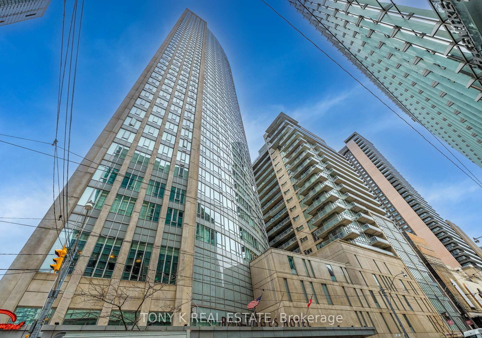 210-victoria-street-toronto-ontario-c13225856