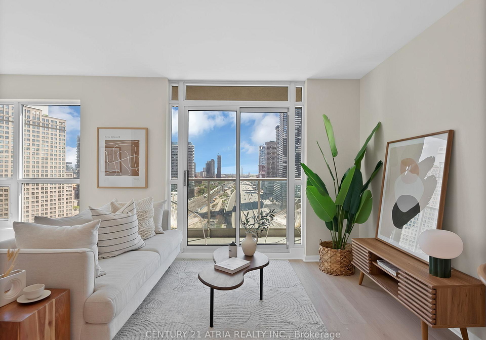 18-yonge-street-toronto-ontario-c13225966