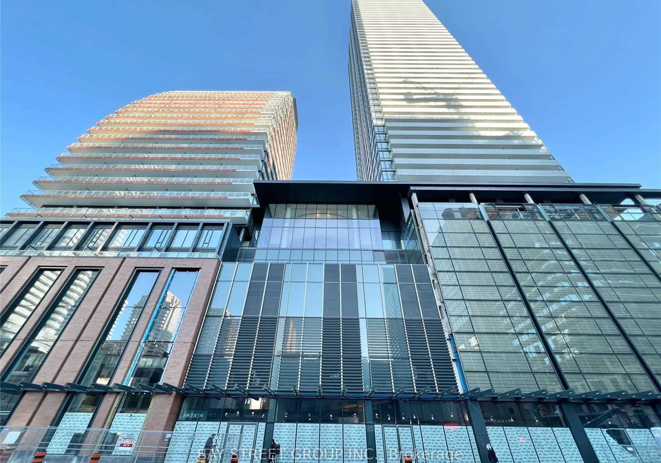 501-yonge-street-toronto-ontario-c13225986