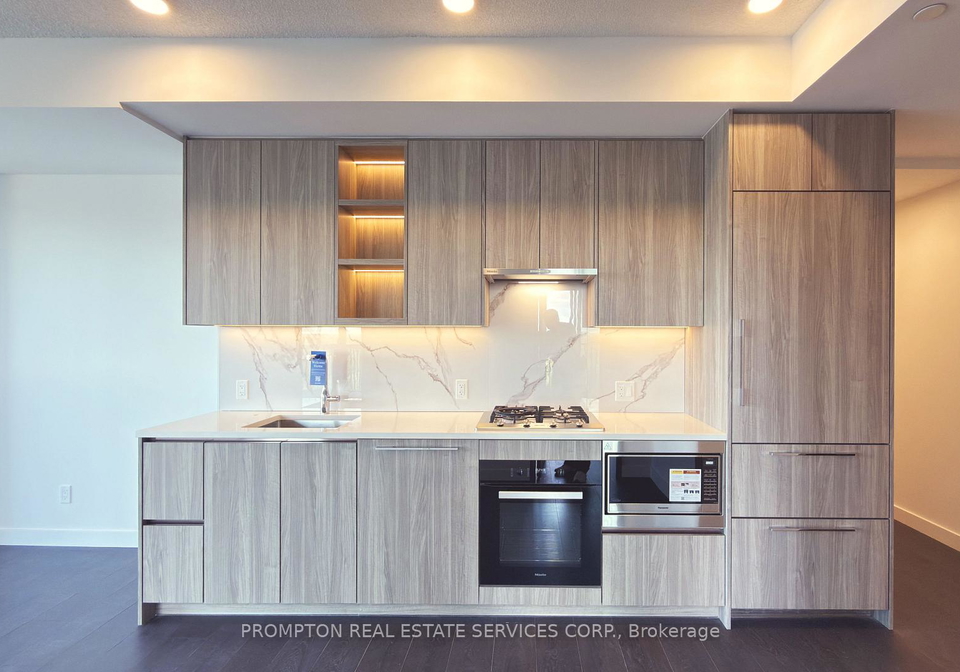 68-esther-shiner-boulevard-north-york-ontario-c13226222