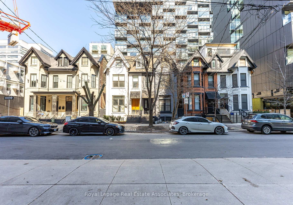 54-stewart-street-toronto-ontario-c13226270