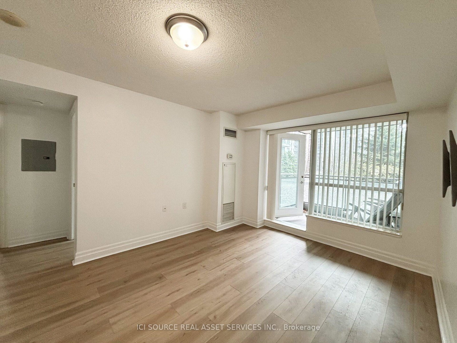 21-hillcrest-avenue-north-york-ontario-c13226326
