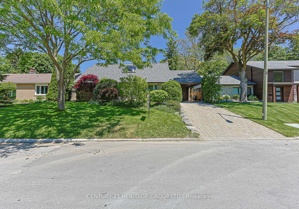 21-truxford-road-north-york-ontario-c13226532