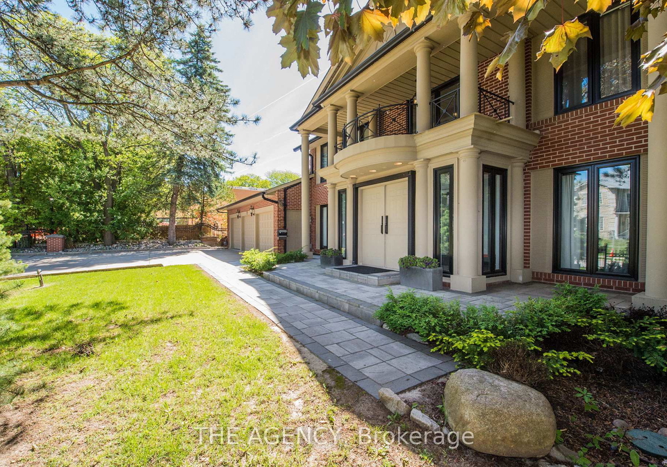 7-shady-oaks-crescent-north-york-ontario-c13226688