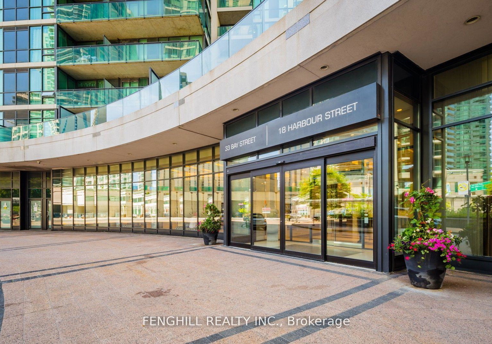33-bay-street-toronto-ontario-c13227072