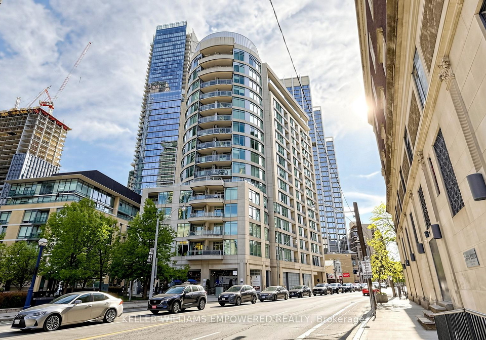 8-scollard-street-toronto-ontario-c13227144