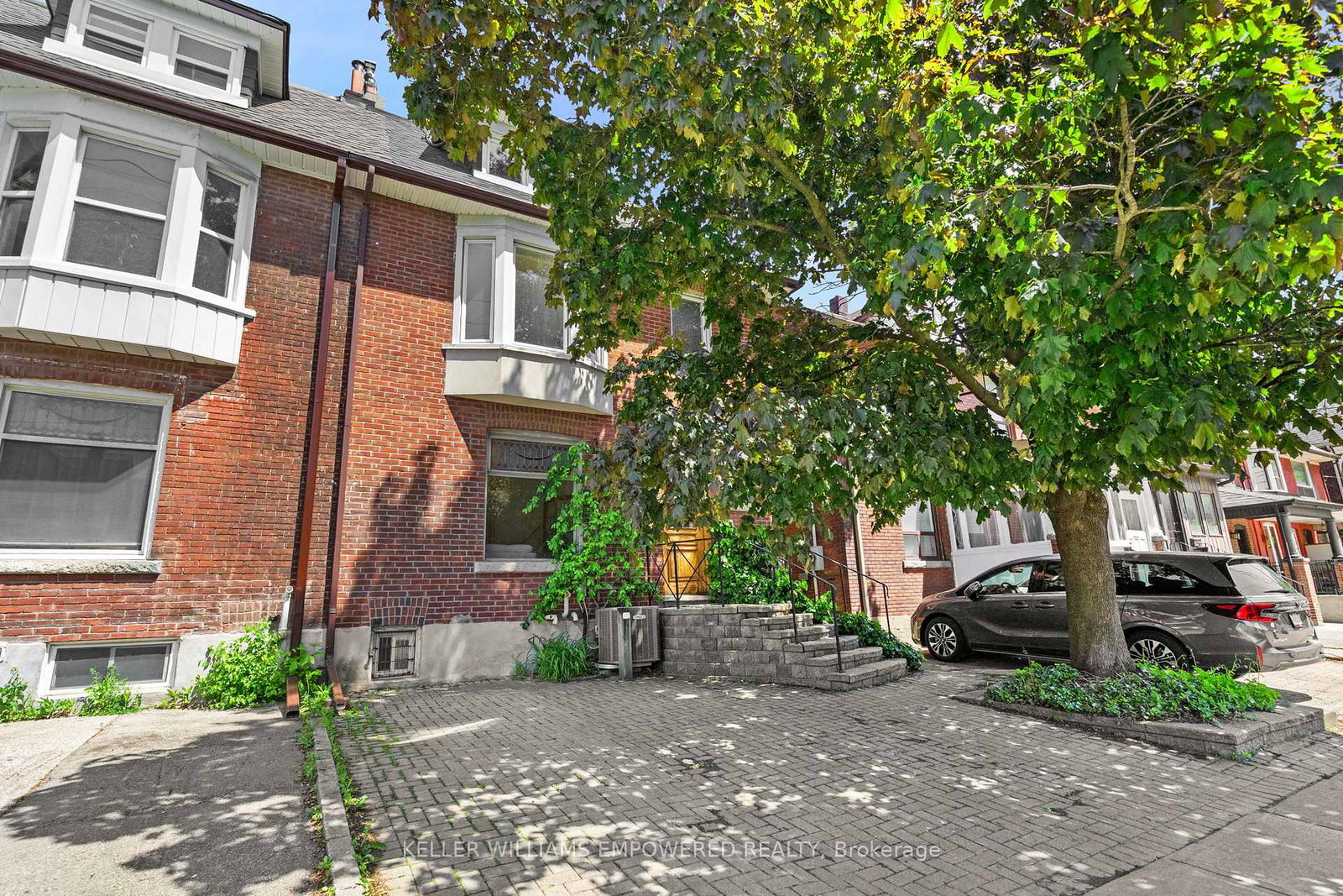 865-bathurst-street-toronto-ontario-c13227276