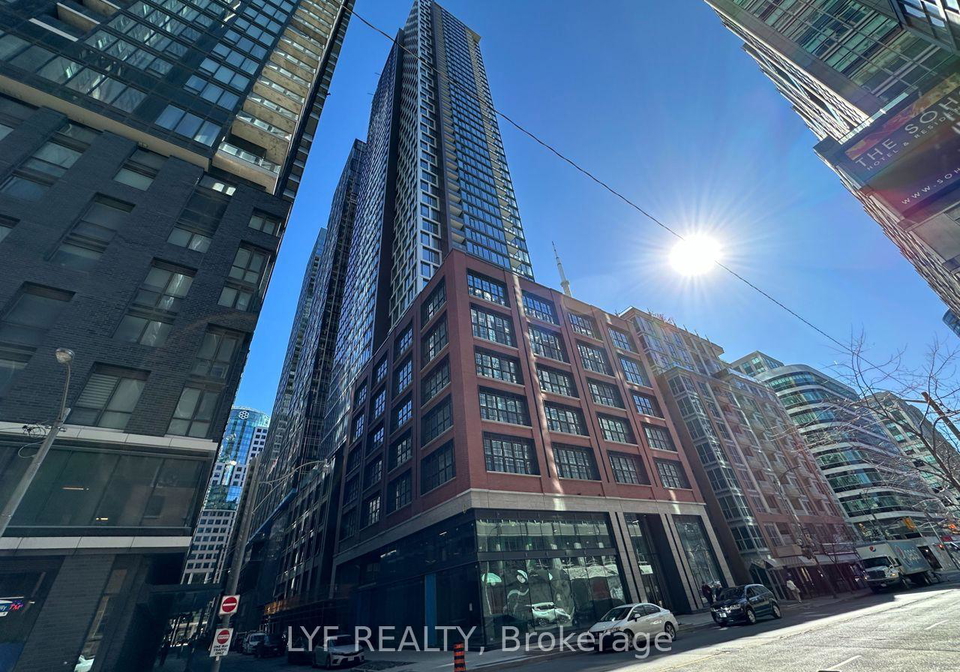 55-mercer-street-toronto-ontario-c13227496